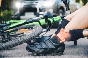 Who Is at Fault When a Car Hits a Cyclist in Sacramento?